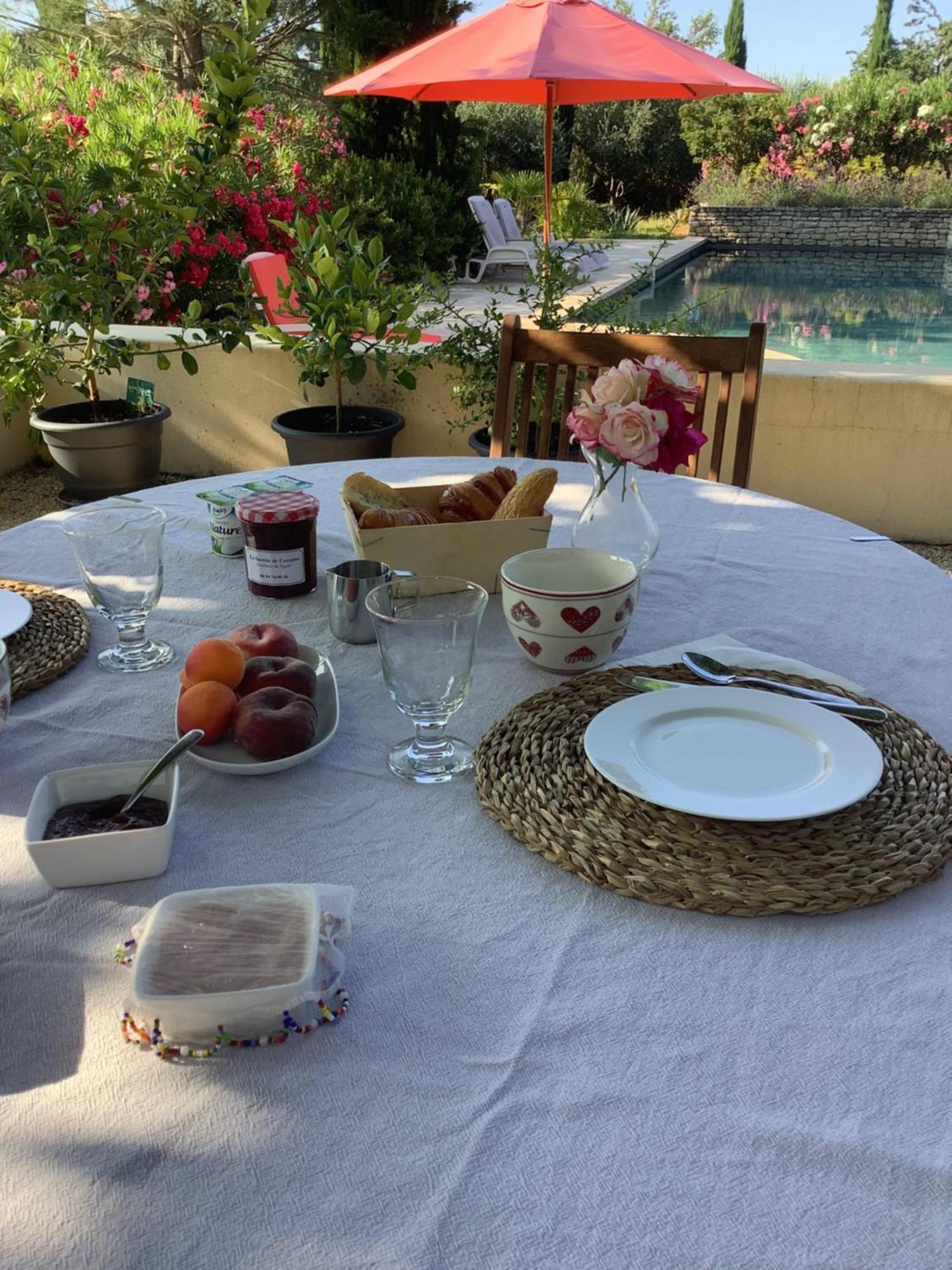 Bed and Breakfast La Bastide De Cocagne Rognes Exterior foto